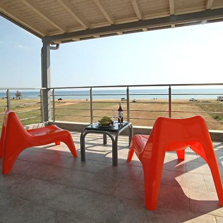 See To Sea Apartments Paralia Dionisiou Exterior foto